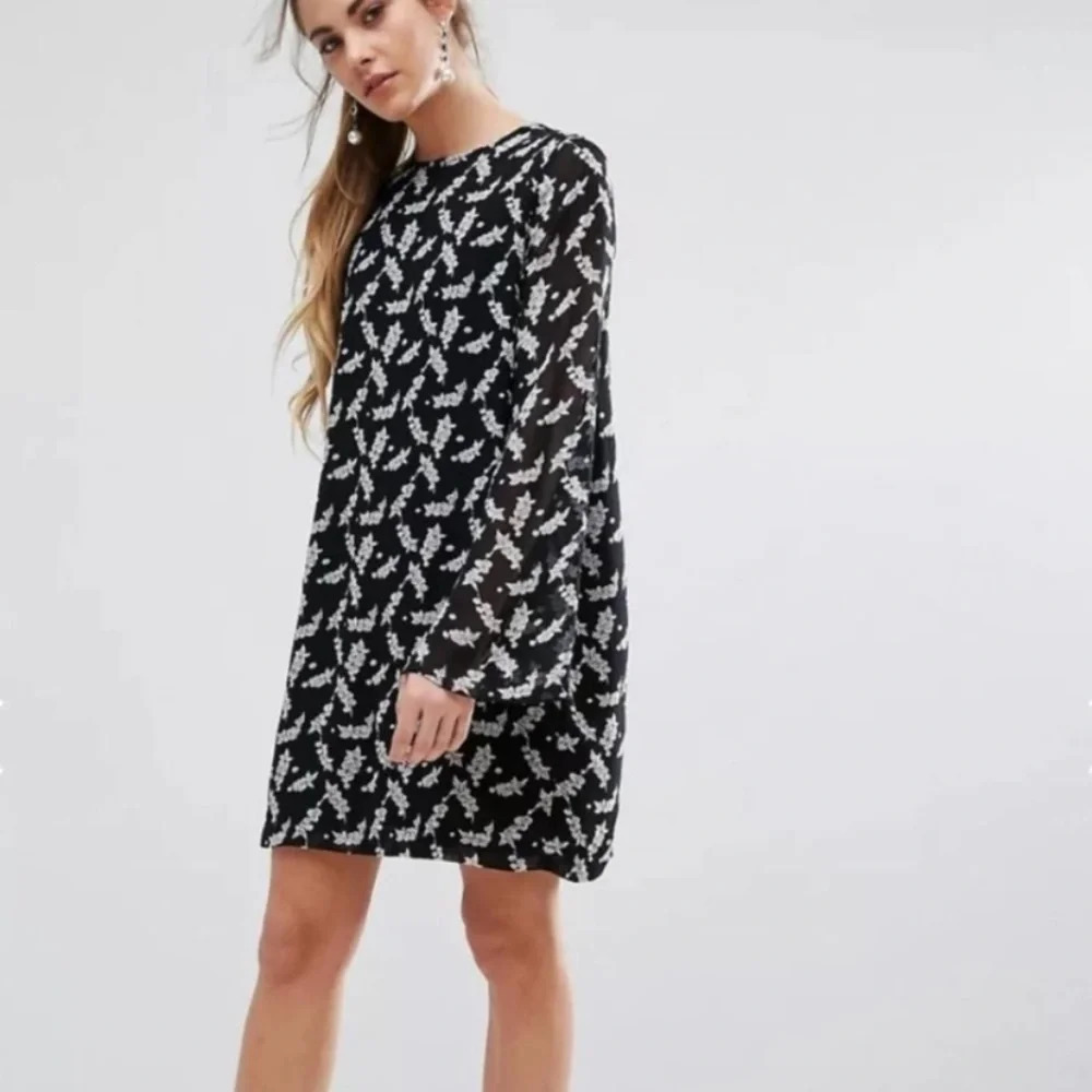 Ganni Seymour Georgette Dress Winter Berries Long Sleeve Shift Size Medium Xmas